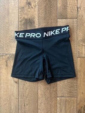 Nike Black Pro High-Waist Athletic Shorts with Logo Waistband